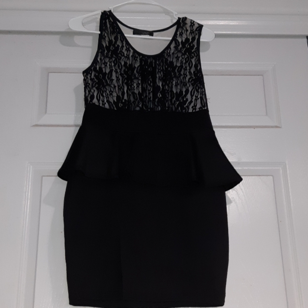 Cleaning out my closet & I don't need this anymore